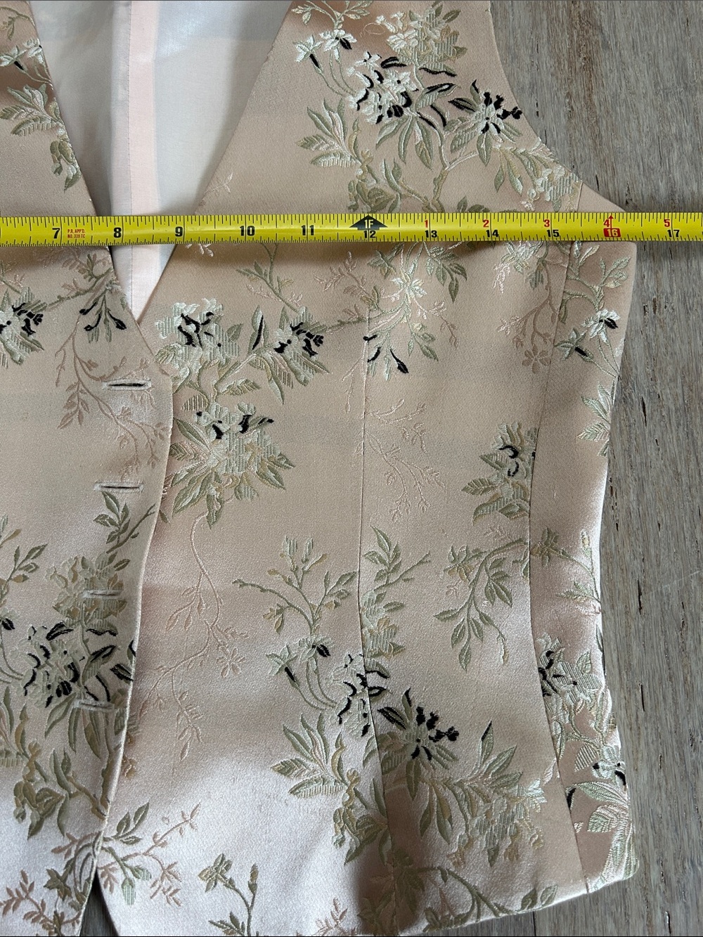 VTG silk Emanuel Embroidered Floral Vest in Blush mandarin asian style brocade - Picture 9 of 14